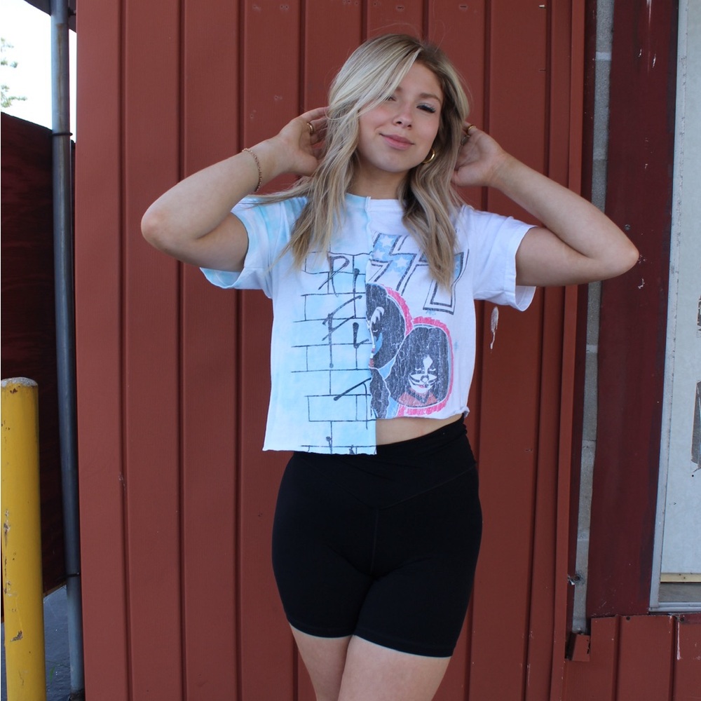 Cropped Pink Floyd X KISS Tee